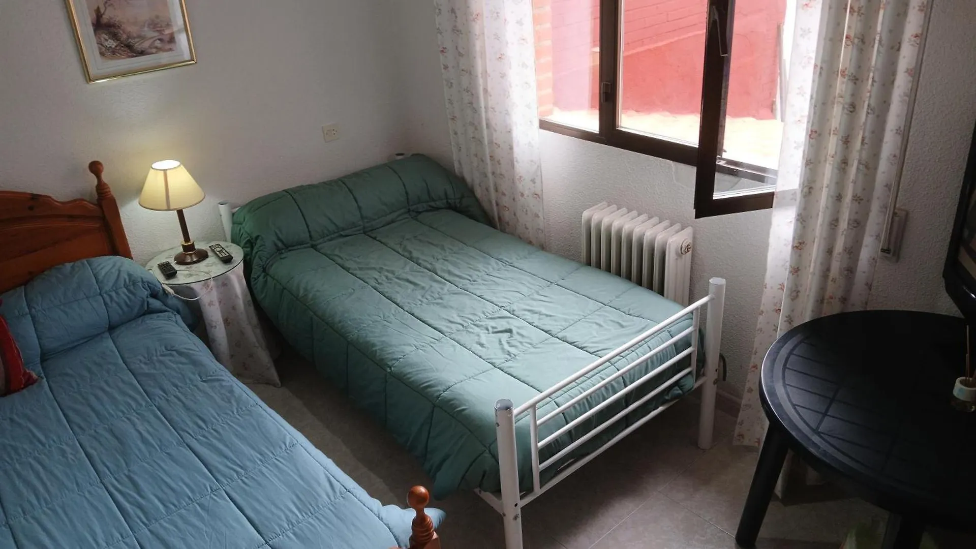 Habitacion Privada Doble En Toledo Bed & Breakfast